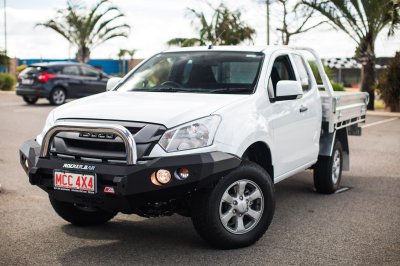 Isuzu Dmax